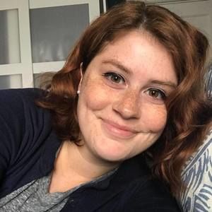 Meet your Posher, Caitlin